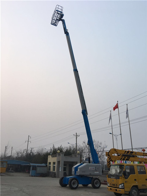 伸缩臂式高空作业平台